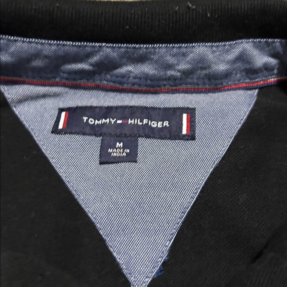 Tommy Hilfiger Plain Black Logo Polo - Picture 2 of 5